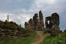 Хуст: замок на горе стоит, надо замок посетить