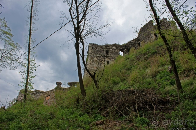Хуст: замок на горе стоит, надо замок посетить