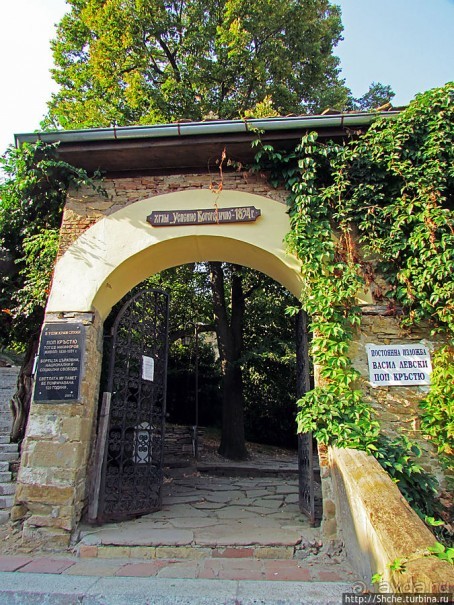 Храм, где чтут и практикуют старые православные ритуалы