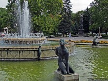 Дворцовая площадь "Княз Александър Батенберг" в Русе