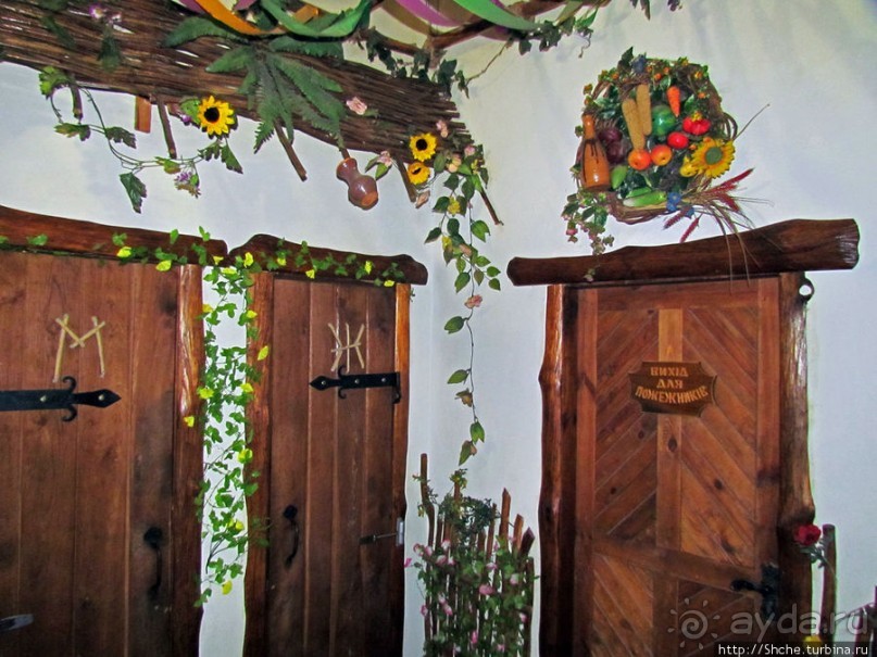 Украинский колорит, помноженный на юмор и отличную кухню