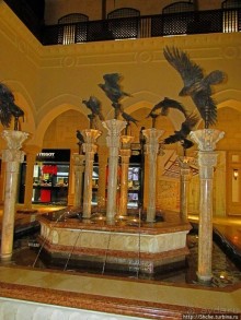 "Dubai Mall" — целый город со своими достопримечательностями