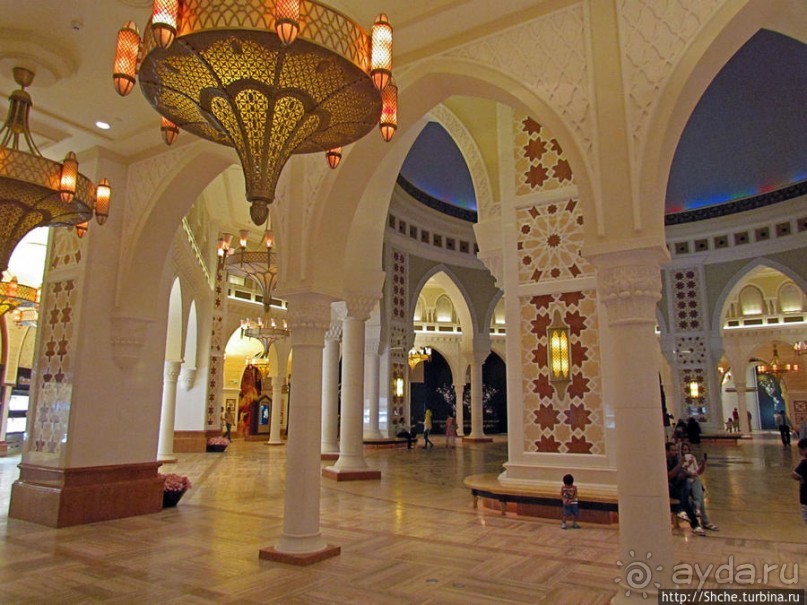 "Dubai Mall" — целый город со своими достопримечательностями