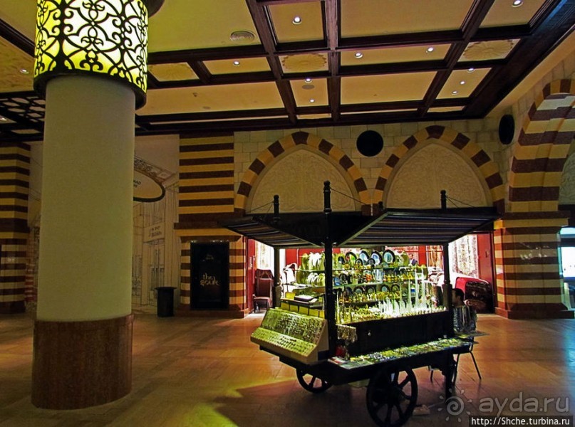 "Dubai Mall" — целый город со своими достопримечательностями