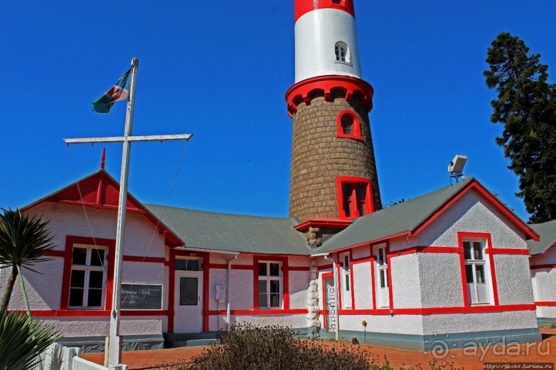 Его призвание "маячить"