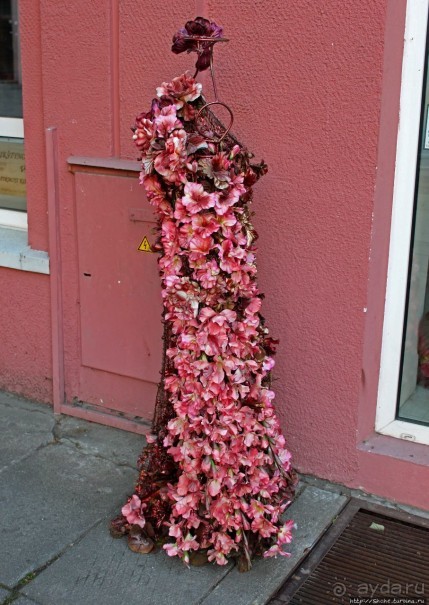 Вильнюсская улица по городу идет... значит нам туда дорога