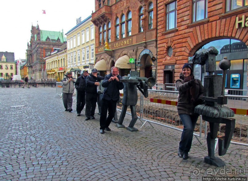 Большая площадь Мальме ( Stortorget ) и городская ратуша