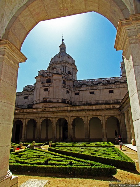 Мафра — "Воспоминания о монастыре", почти по Сарамаго