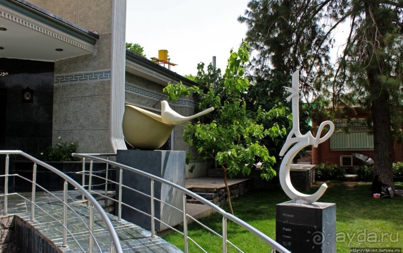 Почти бегом через городской парк Тегерана