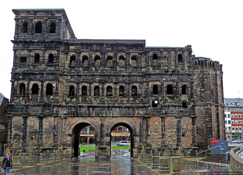 Порта Нигра (Черные ворота) в Трире — объект ЮНЕСКО №367-005