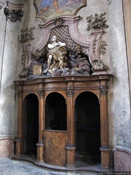 Костел Девы Марии Снежной (Kostel Panny Marie Snezne), 18 в.