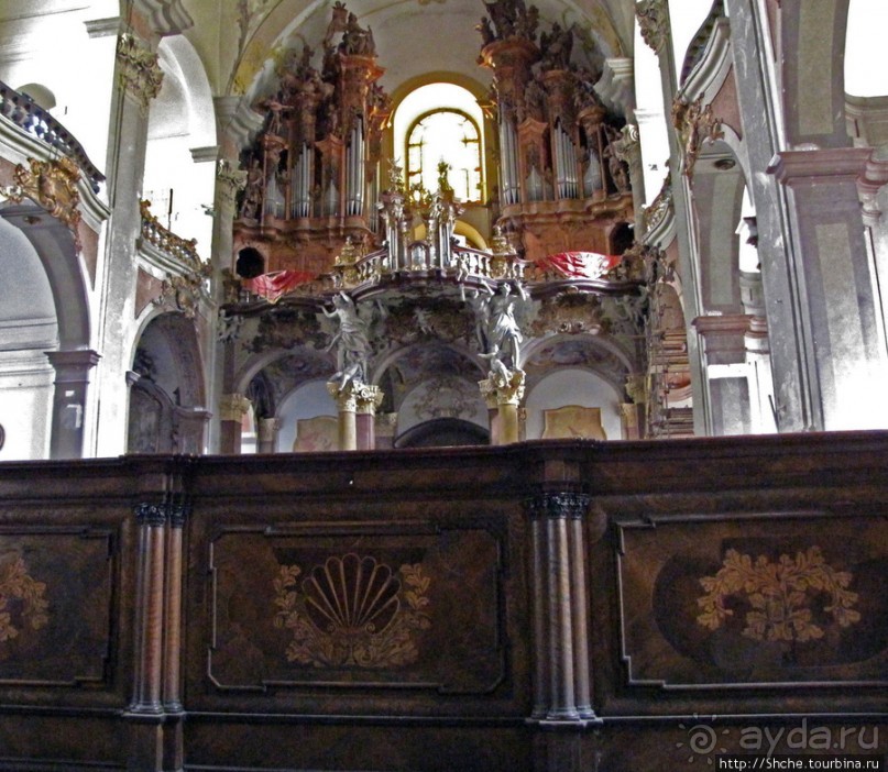 Костел Девы Марии Снежной (Kostel Panny Marie Snezne), 18 в.