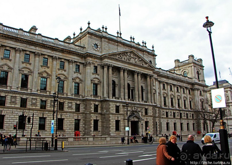 Прогулка по Уайтхолл, центральнее не бывает