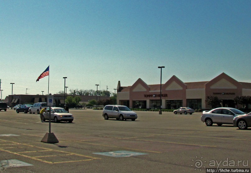 Берч Ран — город, существующий для шоппинга