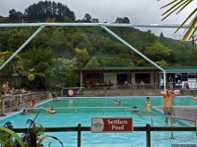 Термальные бассейны на лоне дикой природы