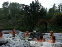 Термальные бассейны на лоне дикой природы