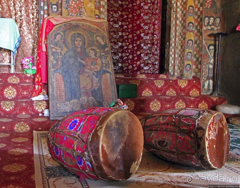 Гора Света- отличный пример эфиопского церковного искусства