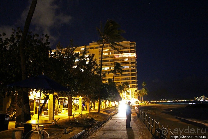 Вечерняя прогулка по Вайкики
