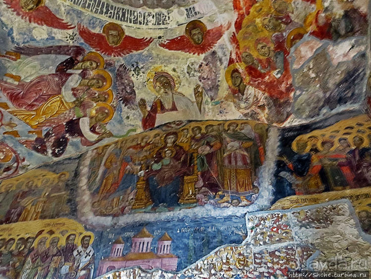 Панагия Сумела — гнездышко духовности на склоне меловой горы Панагия Сумела — гнездышко духовности на склоне меловой горы