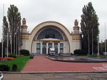 "Парк Советского периода" — Экспоцентр Украины (ВДНХ)