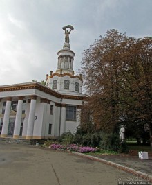 "Парк Советского периода" — Экспоцентр Украины (ВДНХ)