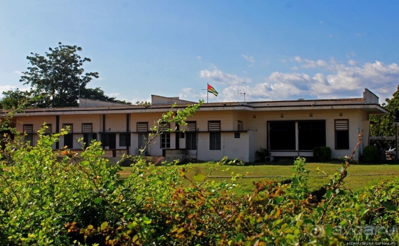 Площадь Независимости в Ломе — мой небольшой эксклюзивчик