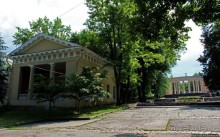 Потемкинский дворец, одно из старейших зданий Екатеринослава