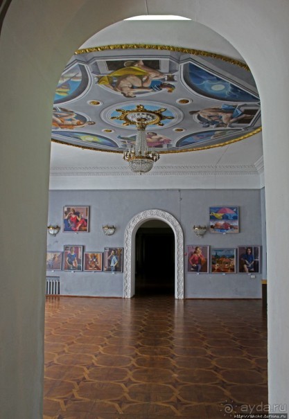 Потемкинский дворец, одно из старейших зданий Екатеринослава