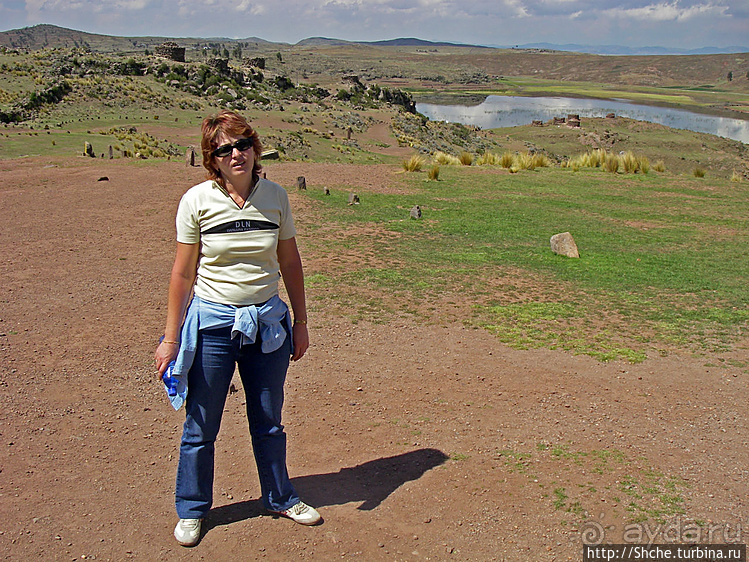 Вершина "треугольника силы инков" на берегах Лагуна Умайо