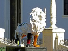 Plaza Las Delicias — две площади и муниципальный парк. 3 в 1