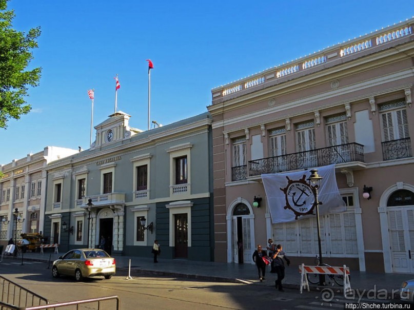 Plaza Las Delicias — две площади и муниципальный парк. 3 в 1