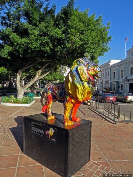 Plaza Las Delicias — две площади и муниципальный парк. 3 в 1