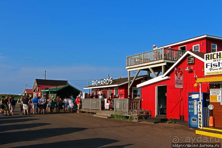 Стенхоуп — еще одна популярная деревенька с seefood-бистро
