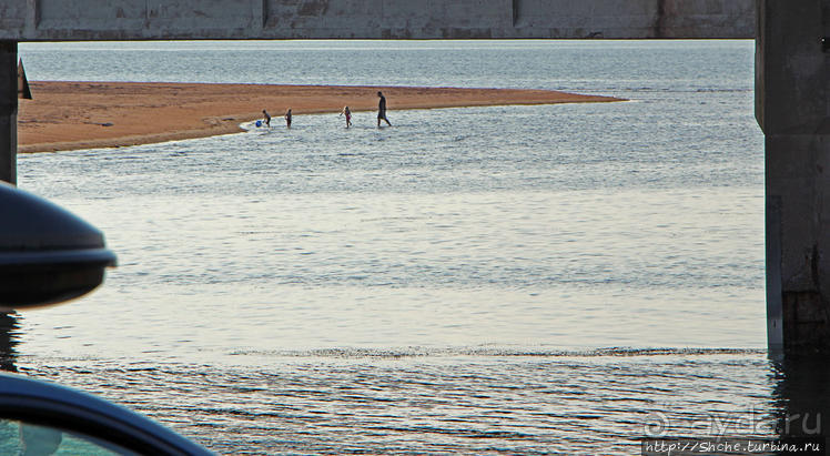 Стенхоуп — еще одна популярная деревенька с seefood-бистро Стенхоуп — еще одна популярная деревенька с seefood-бистро