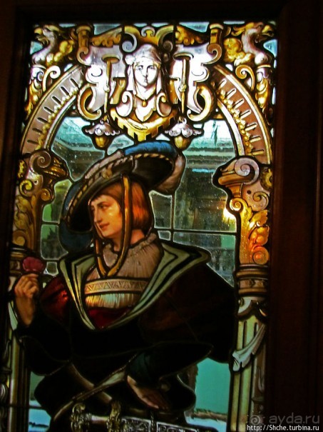 Королевский дворец Пелеш. Третий этаж — этаж детей и богемы