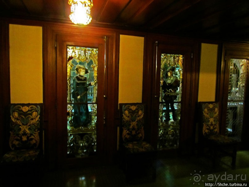 Королевский дворец Пелеш. Третий этаж — этаж детей и богемы