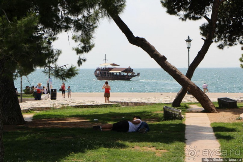 Туристические центры в Салониках — берег Термического залива