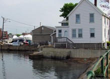 Особенности жизни на берегу