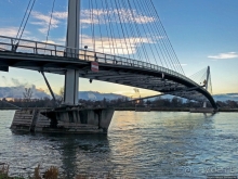 Passerelle Deux Rives — мост, как символ объединенной Европы