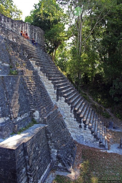 Тикаль. Главная (центральная) площадь