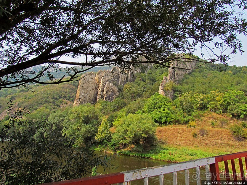 Искырское ущелье — наше вторжение с севера
