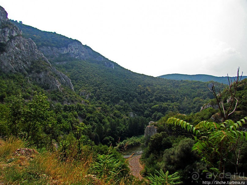 Искырское ущелье — наше вторжение с севера