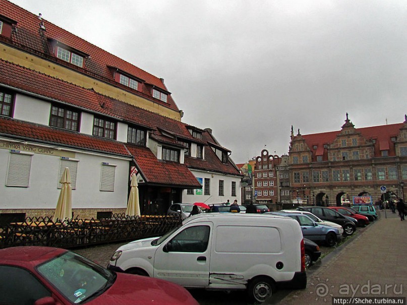 Знакомство с Гданьском. Вечер и такой не летний дождь в июне