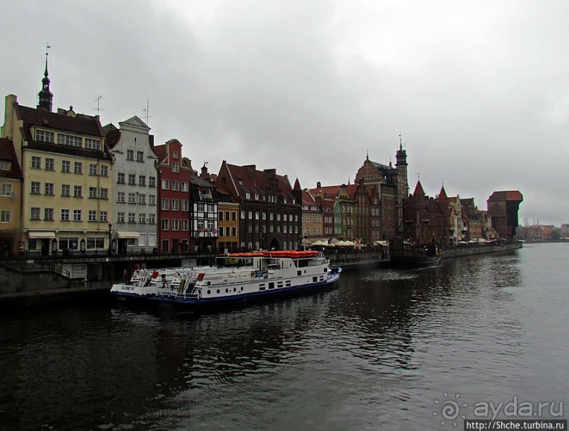 Знакомство с Гданьском. Вечер и такой не летний дождь в июне