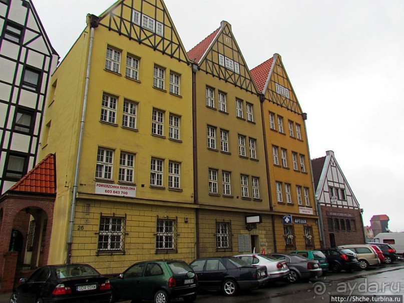 Знакомство с Гданьском. Вечер и такой не летний дождь в июне