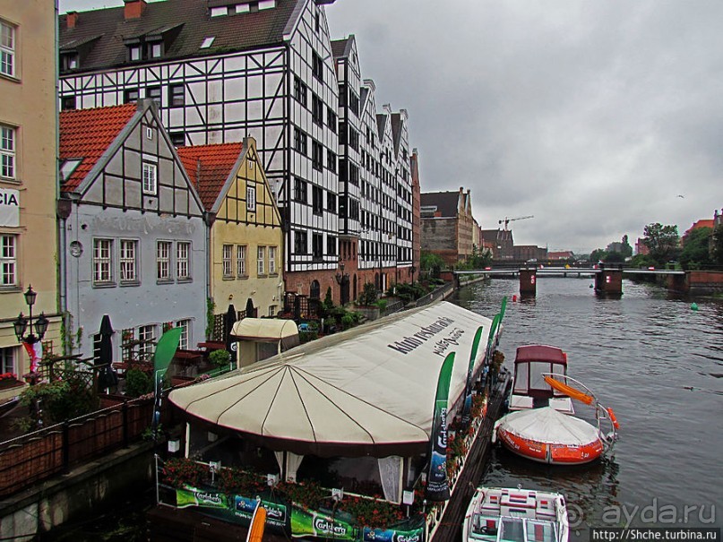 Знакомство с Гданьском. Вечер и такой не летний дождь в июне
