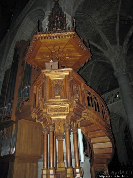 Витражи Нового собора Линца (Maria-Empfängnis-Dom)