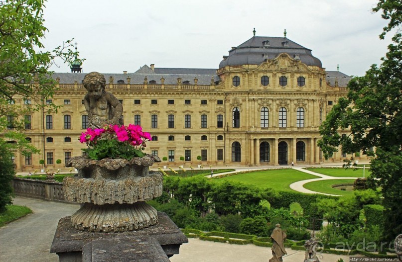 Дворцовый сад Хофгартен