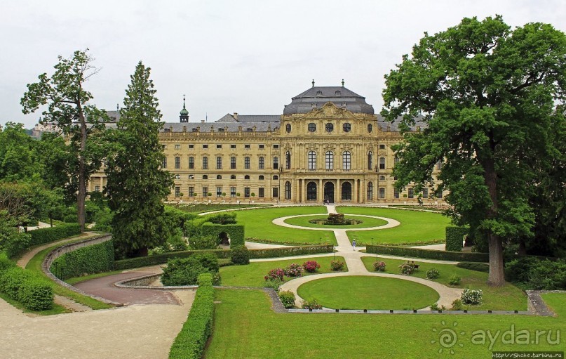 Дворцовый сад Хофгартен