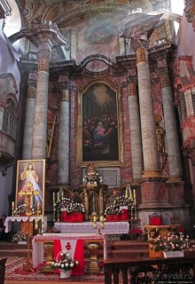 Прожектора... Святого Духа